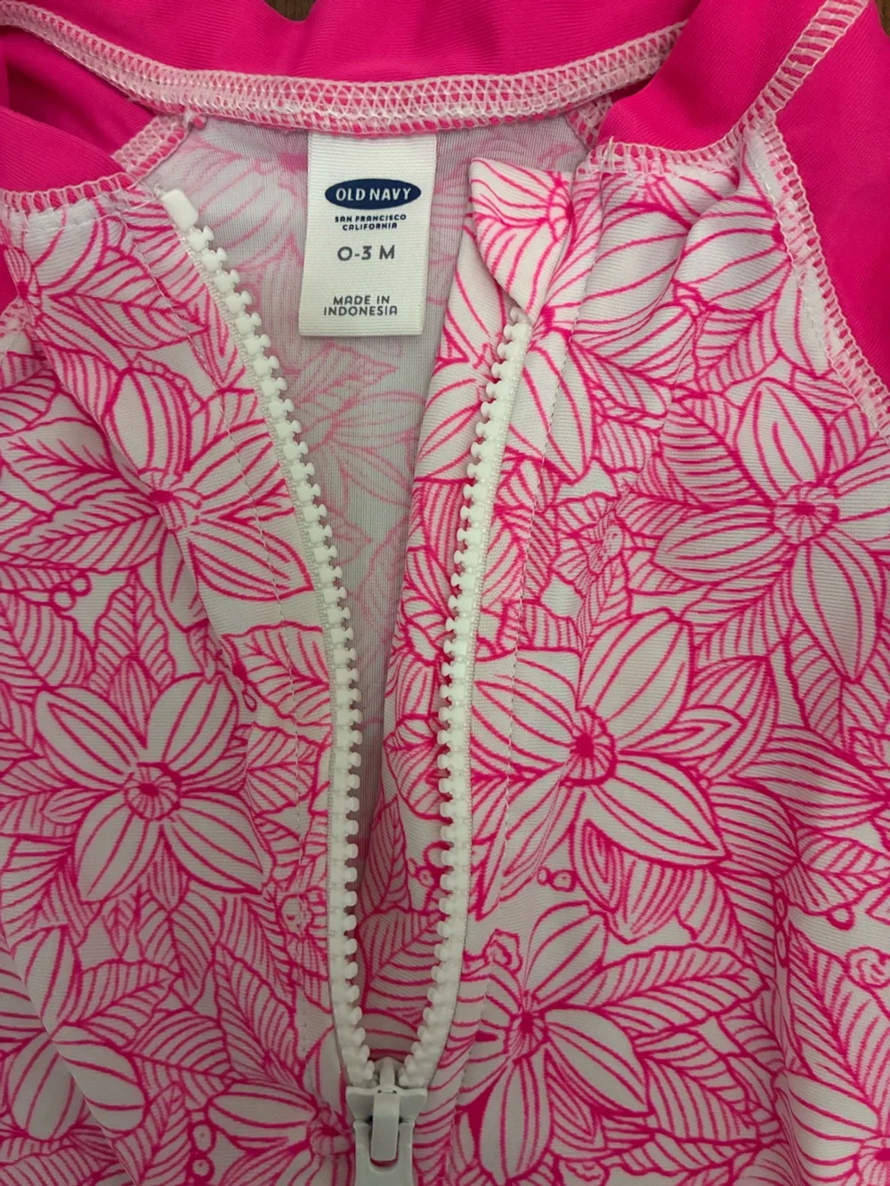 Old Navy 0-3M Rash Guard One-Piece Swimsuit